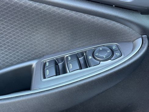 Used 2023 Chevrolet Malibu LT FWD image 16