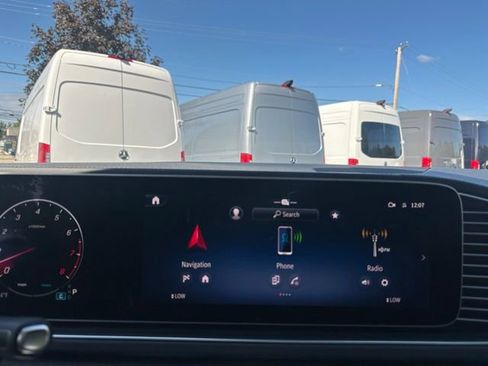 New 2026 Mercedes-Benz GLS 450 4MATIC image 29