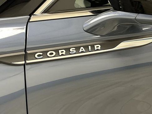 Used 2025 Lincoln Corsair Reserve w/ Towing Package image 35