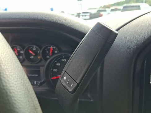 Used 2020 Chevrolet Silverado 1500 Custom Trail Boss w/ Custom Convenience Package AWD/4WD image 14