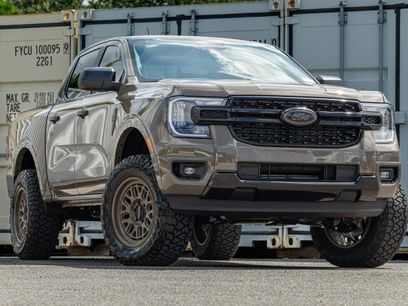 New 2026 Ford Ranger XLT w/ Black Appearance Package