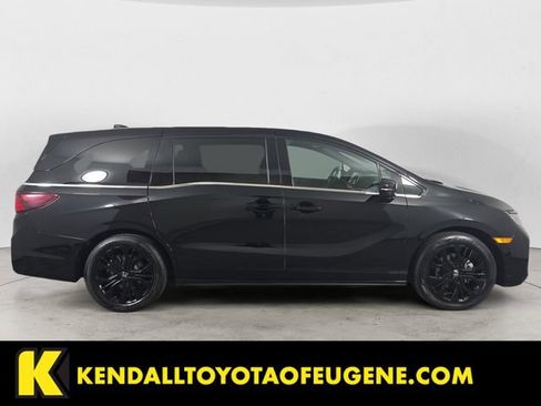 Used 2025 Honda Odyssey Sport-L image 6