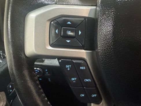 Used 2019 Ford F150 Lariat AWD/4WD image 22