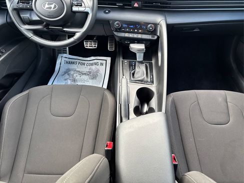 Certified 2025 Hyundai Elantra Sport image 20