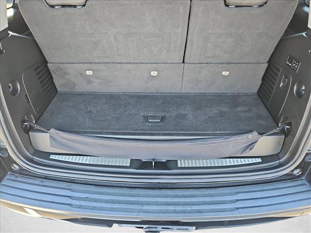 Used 2019 Chevrolet Tahoe LT w/ Luxury Package AWD/4WD image 6
