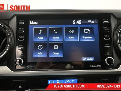 Used 2023 Toyota Tacoma SR5 AWD/4WD image 14