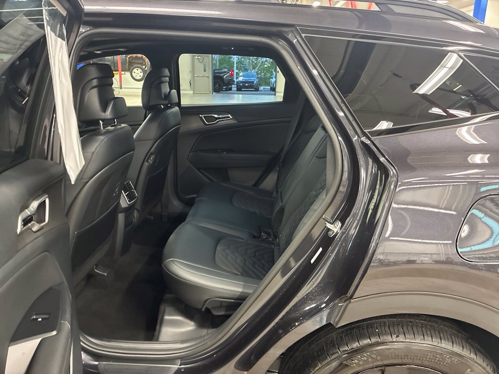 Certified 2026 Kia Sportage X-Line w/ X-Line Technology Package AWD/4WD image 13
