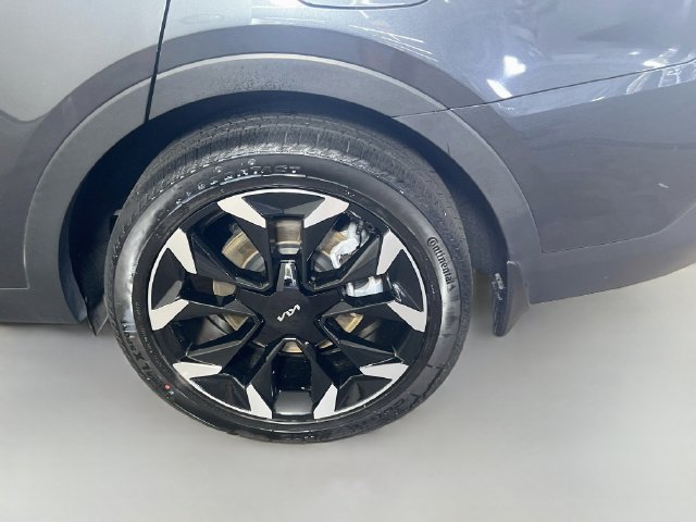 Used 2025 Kia Sorento EX FWD image 22