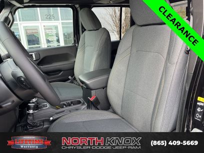 New 2025 Jeep Gladiator Sport