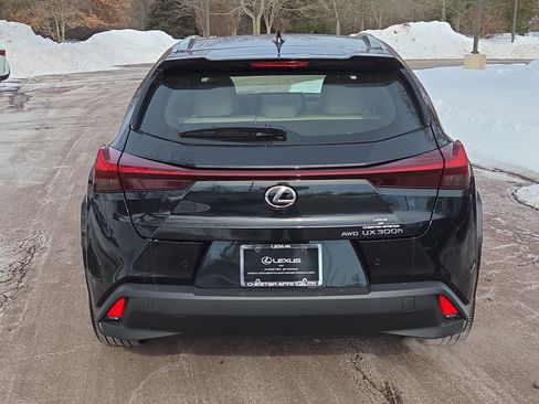 New 2025 Lexus UX 300h UX 300h Premium image 3