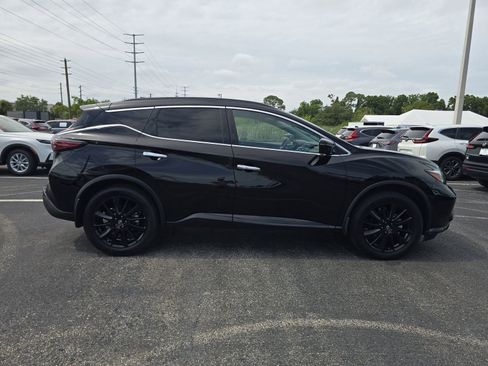 Used 2023 Nissan Murano SV w/ SV Midnight Edition Package FWD image 3