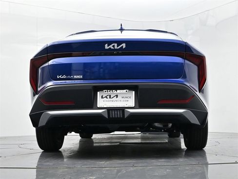 New 2025 Kia K4 LXS image 37