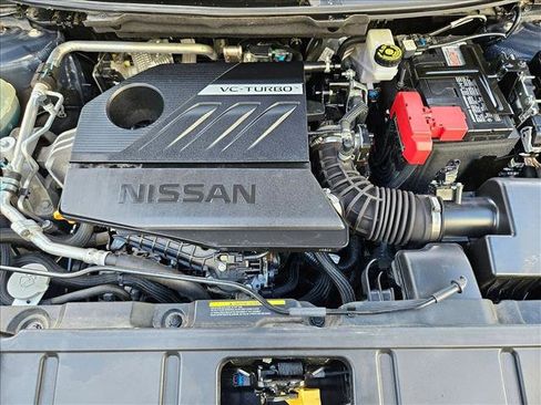 Used 2023 Nissan Rogue SV image 21