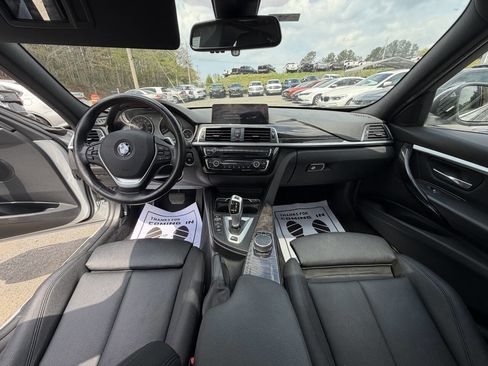 Used 2017 BMW 330e image 14