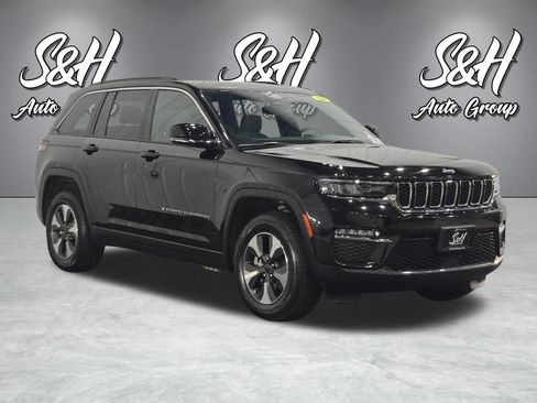 Used 2024 Jeep Grand Cherokee Limited 4xe AWD/4WD image 2