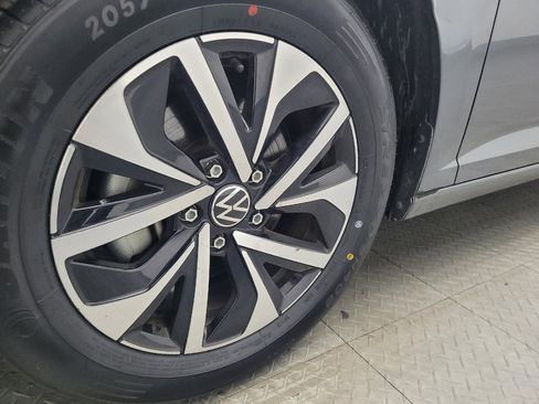 Used 2024 Volkswagen Jetta S image 31