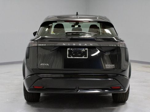 Certified 2023 Nissan Ariya AWD image 10