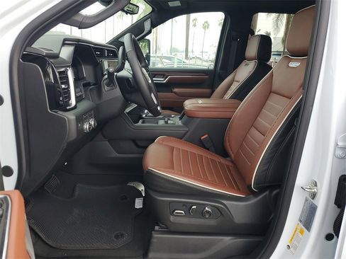 New 2026 GMC Sierra 3500 Denali Ultimate image 12