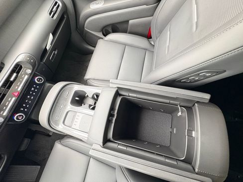 New 2026 Hyundai Palisade Calligraphy image 2