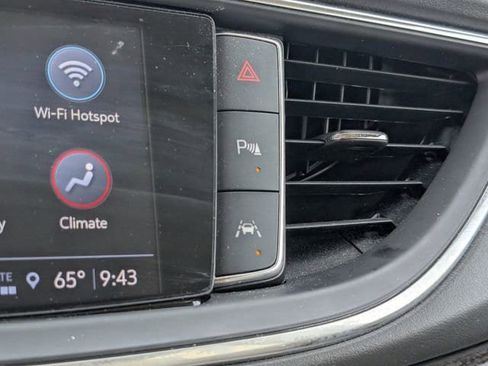 Used 2023 Buick Enclave Essence w/ Experience Buick Package image 15