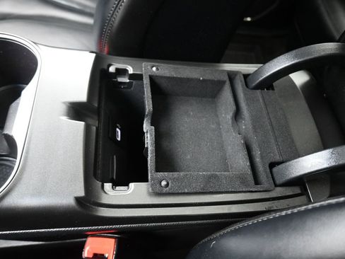 Used 2019 Lincoln Nautilus Select image 24