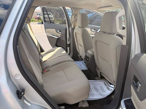 Used 2012 Ford Edge SE FWD image 12