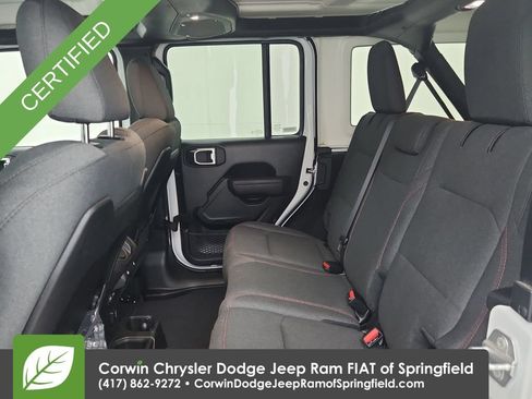 Certified 2026 Jeep Wrangler Unlimited Rubicon AWD/4WD image 30