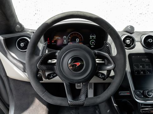 Used 2018 McLaren 570S Coupe image 31