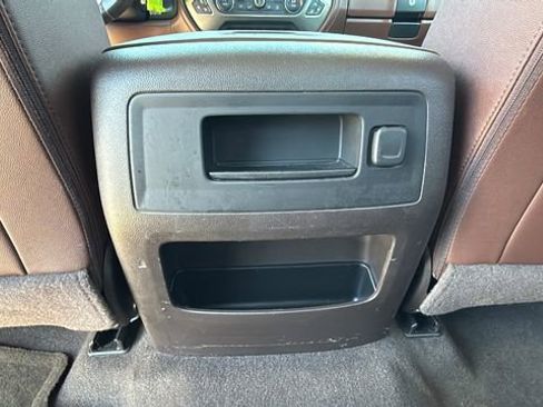 Used 2016 Chevrolet Silverado 2500 High Country image 25