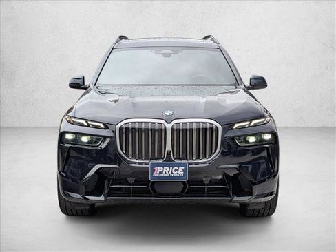 Used 2024 BMW X7 xDrive40i w/ M Sport Package AWD/4WD image 2