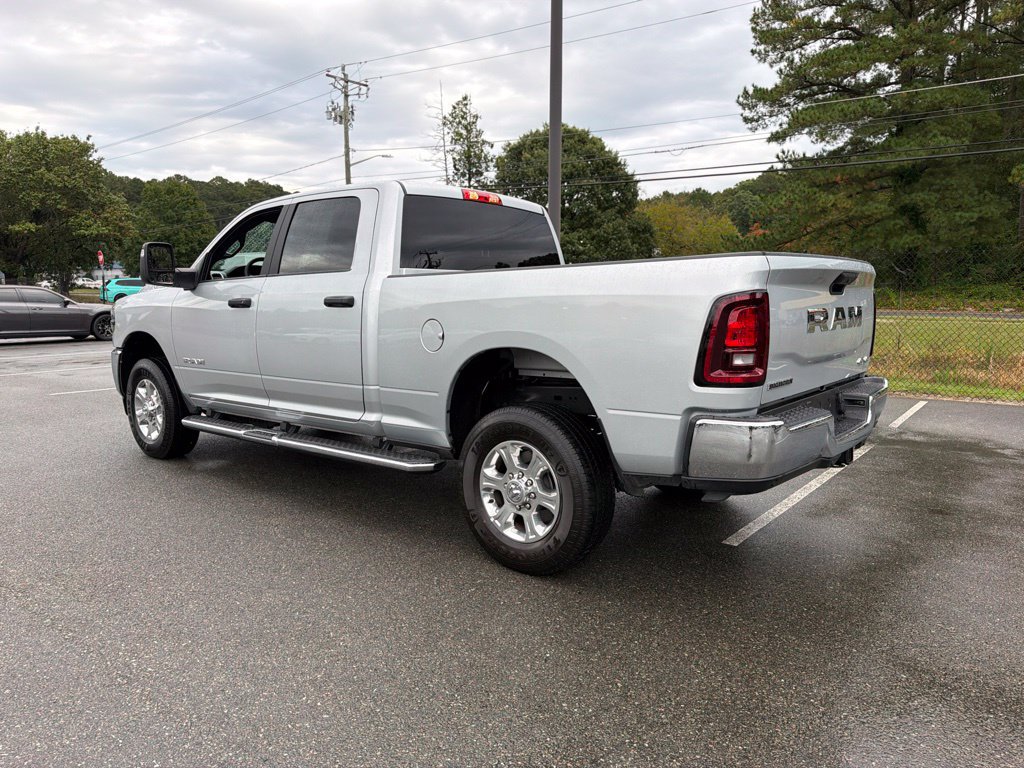 Used 2026 RAM 2500 Big Horn AWD/4WD image 7