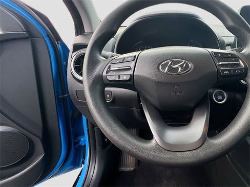 Used 2022 Hyundai Kona SEL w/ Cargo Package image 11
