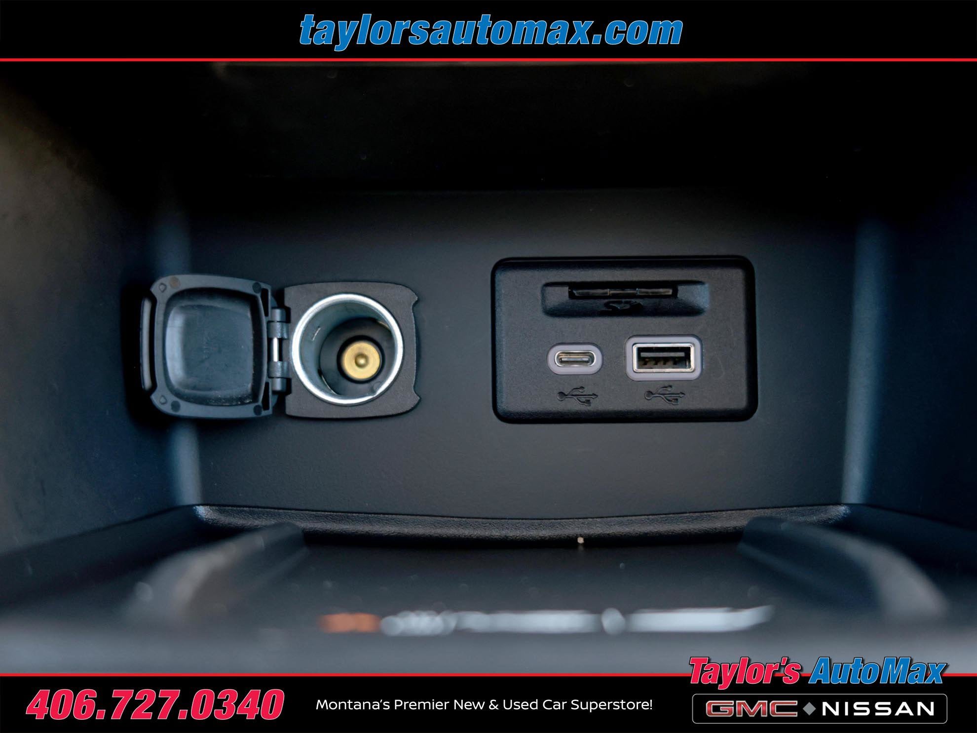 Used 2022 GMC Acadia Denali w/ GMC Pro Grade Package AWD/4WD image 31