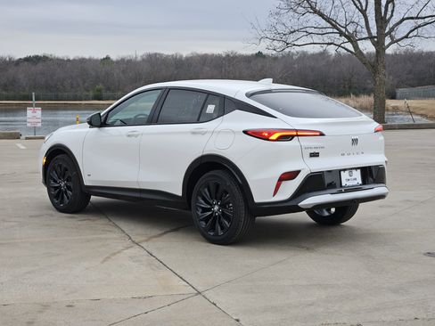 New 2026 Buick Envista Sport Touring image 4