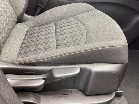 Used 2023 Chevrolet Equinox LT image 18