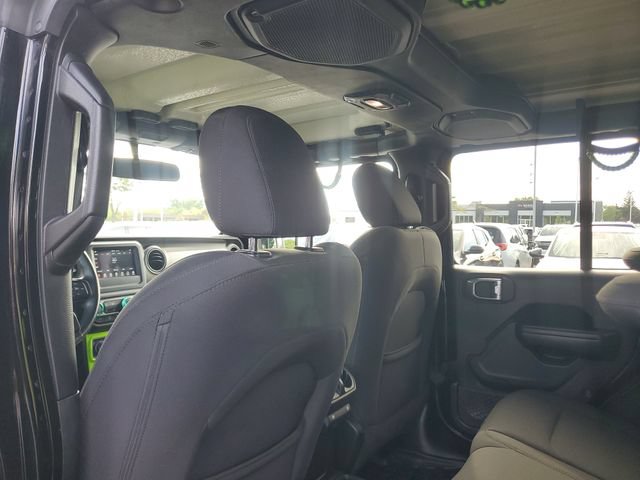 Used 2018 Jeep Wrangler Unlimited Sport S AWD/4WD image 9