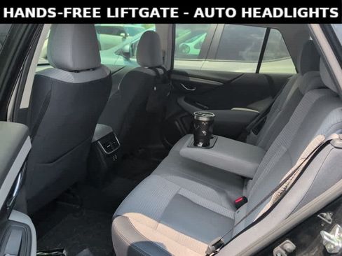 Used 2025 Subaru Outback Premium w/ Popular Package #1 AWD/4WD image 8