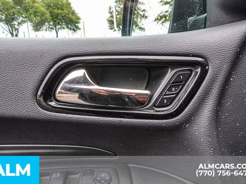 Used 2022 Dodge Durango SRT w/ Black Package image 58