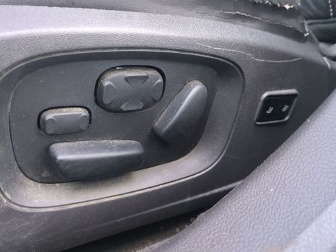 Used 2011 Ford Taurus Limited w/ 303A Rapid Spec Order Code FWD image 16