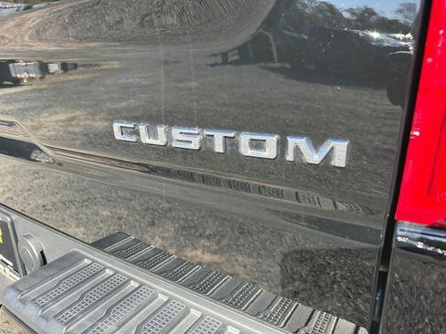 Used 2024 Chevrolet Silverado 1500 Custom Trail Boss image 16