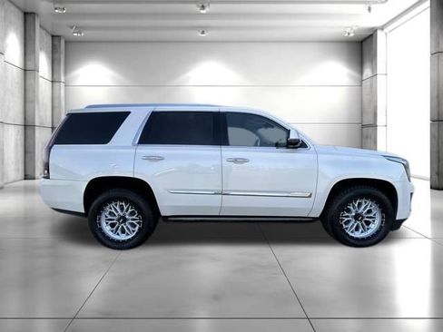 Used 2015 Cadillac Escalade Premium AWD/4WD image 8