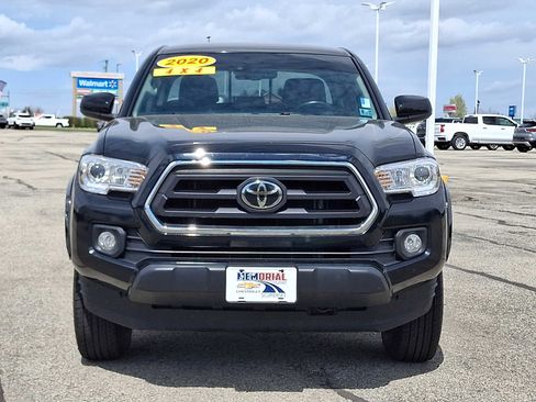 Used 2020 Toyota Tacoma SR5 image 3