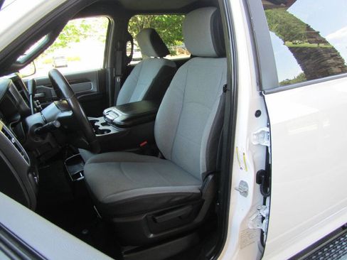Used 2022 RAM 2500 Big Horn AWD/4WD image 15