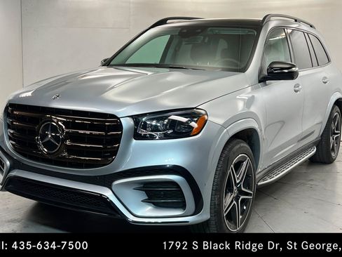 Certified 2026 Mercedes-Benz GLS 450 4MATIC image 1