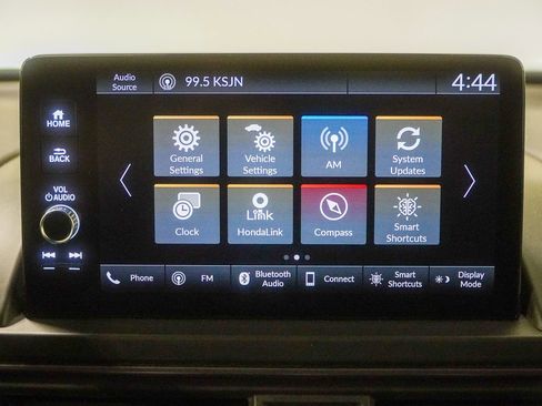 Certified 2025 Honda Pilot TrailSport image 32