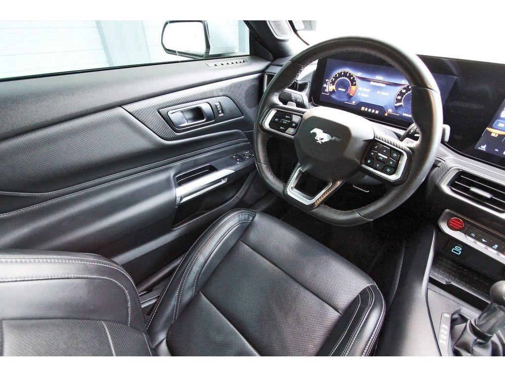 Used 2024 Ford Mustang GT Premium RWD image 9