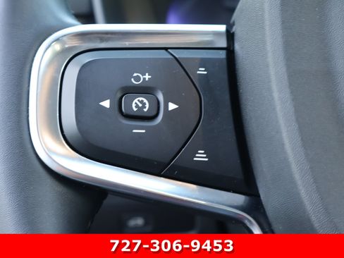 Used 2024 Volvo XC40 B5 Plus AWD/4WD image 22