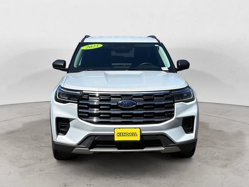 Certified 2025 Ford Explorer Active AWD/4WD image 16