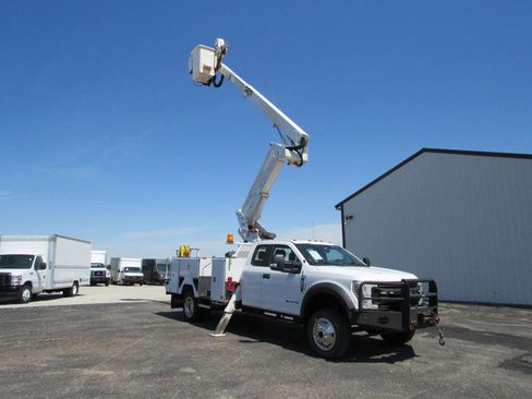 Used 2019 Ford F550 4x4 SuperCab Super Duty image 54