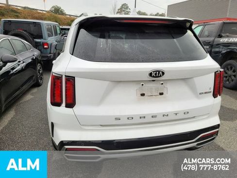 Used 2021 Kia Sorento EX w/ Panoramic Sunroof Package image 19